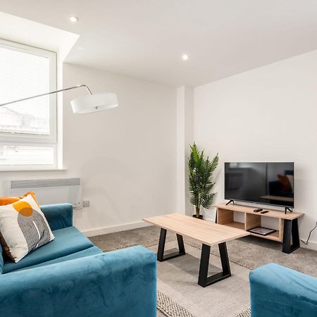 Lovely 1 Bedroom Apartment In Central Rotherham Esterno foto